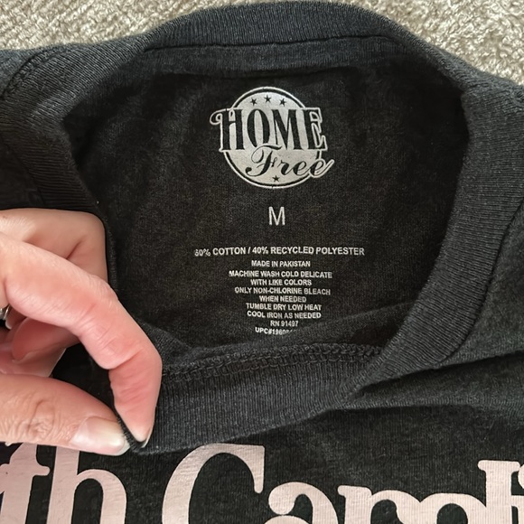 North Caroline Home t-shirt, size medium - Picture 3 of 5
